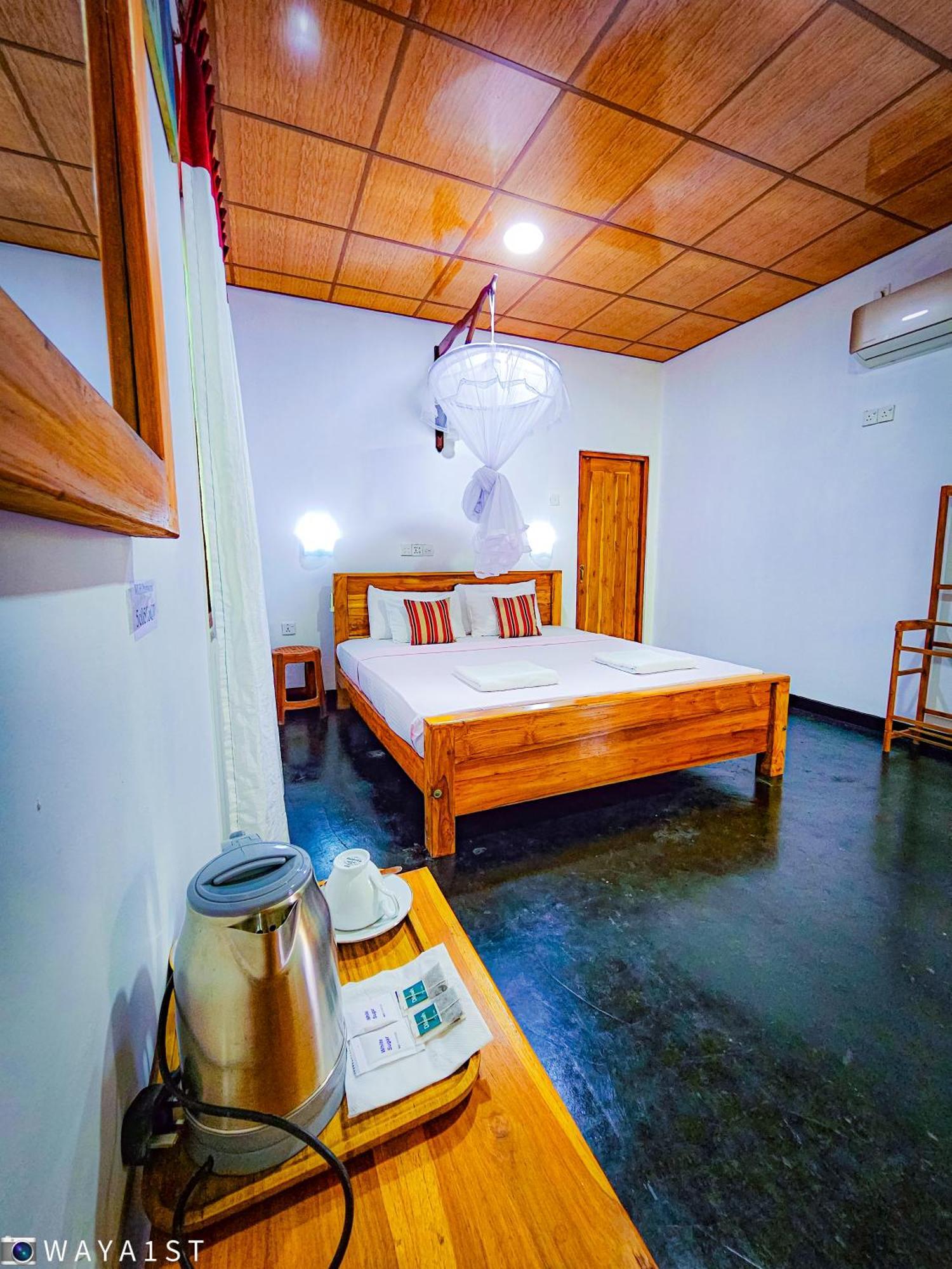 Bright Sun Safari Hotell Udawalawe Eksteriør bilde