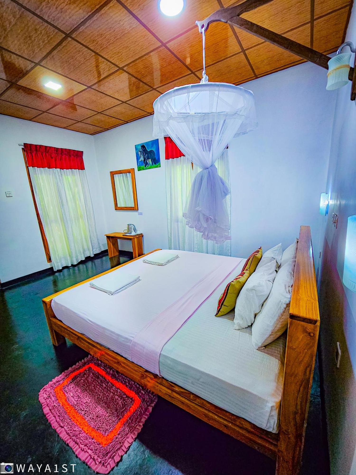 Bright Sun Safari Hotell Udawalawe Eksteriør bilde